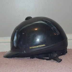 Kid's Equestrian Helmet w/ Cover